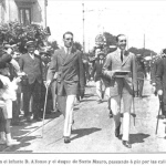 1915:S.M. don Alfonso XIII pasea por Santander con el duque de Santo Mouro