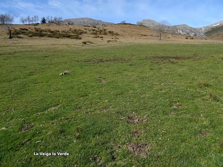 La Techera-La Mortera la Robla-El Bargolete-La Mortera'l Teixu