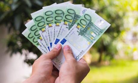 Estos son los subsidios de 436 euros que puedes cobrar este verano