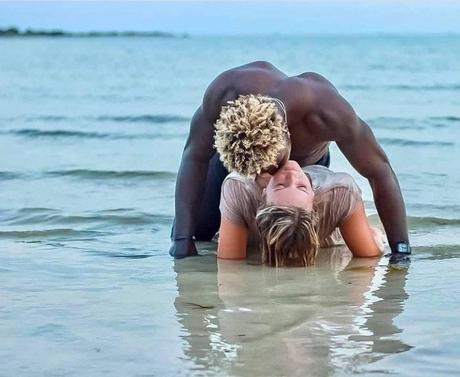 Lagos, Nigeria: Unas vacaciones en la playa de Kuramo con mi amante 2