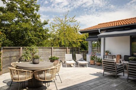 delikatissen wood ceiling techo de madera scandi style scandi home salón escandi interior de madera estilo nórdico estilo escandinavo casa sueca Casa de madera bleached wood ceiling 