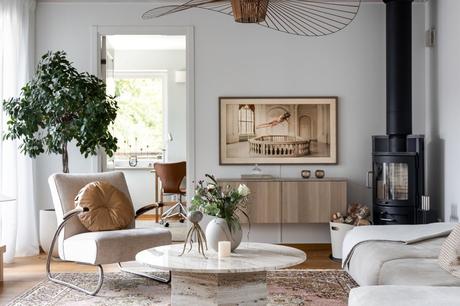 delikatissen wood ceiling techo de madera scandi style scandi home salón escandi interior de madera estilo nórdico estilo escandinavo casa sueca Casa de madera bleached wood ceiling 