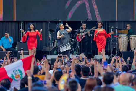 Oscar D’Leon + Eva Ayllón (2022) Noches del Botánico. Madrid Oscar D’Leon + Eva Ayllón (2022) Noches del Botánico. Madrid