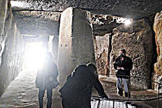 Antequera. Dolmen, 3.800 aC