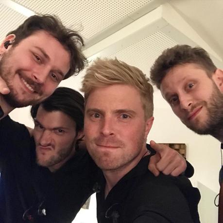 A Kew's Tag - Hephioz (2021) A Kew's Tag - Hephioz (2021)