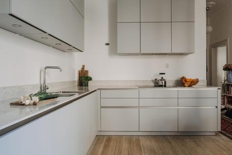 delikatissen vintage scandinavian vintage sillas eames scandinavian apartament estilo nórdico clásico decoración nordica vintage colores vintage alfombras persas 