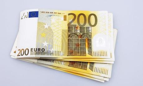 Nueva ayuda de 200 euros de la Agencia Tributaria: ¿qué requisitos piden?