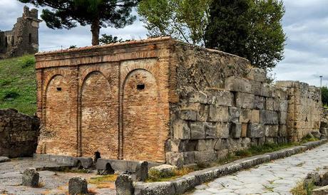 Nymphaeum, fuentes y ninfeos públicos en la antigua Roma