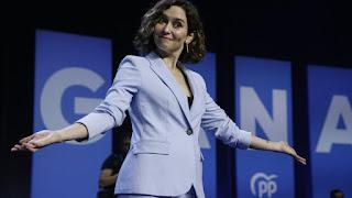 AYUSO OTRA VEZ...¡ CON EL CALOR QUE HACE¡