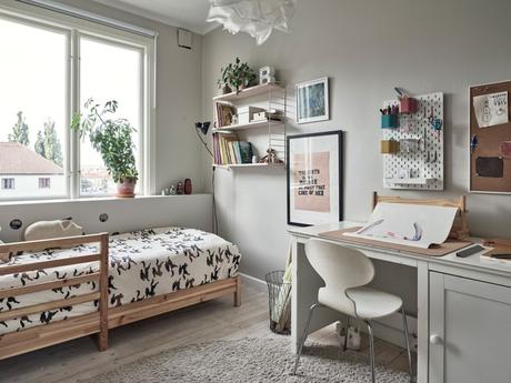delikatissen silla hormiga scandi girls room scandi decor scandi cozy piso nórdico habitación nórdica infantil habitación niñas habitación moderna infantil girls room ant chair 