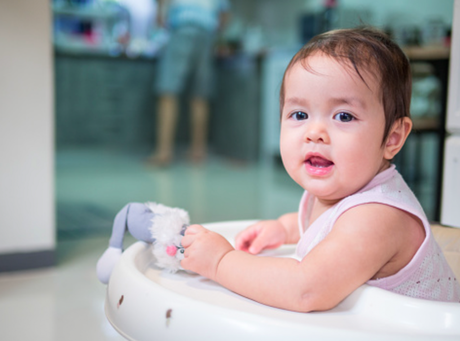Beneficios de los andadores para tu bebé y su aporte en su desarrollo infantil Beneficios de los andadores para tu bebé y su aporte en su desarrollo infantil