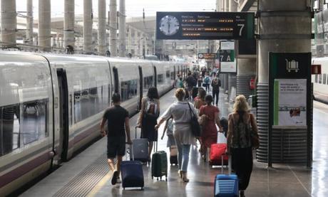 Estos son los billetes de Renfe que tendrán un descuento del 50%: rutas en las que se aplica