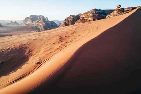 The Line: ¿cómo será la ciudad vertical inteligente que construirán los árabes? The Line: ¿cómo será la ciudad vertical inteligente que construirán los árabes?