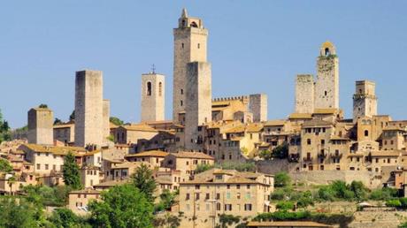 San Gimignano, un asombroso pueblo medieval en La Toscana, Italia