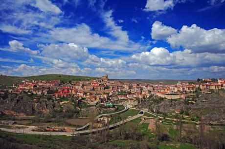Turismo rural: Los pueblos más bonitos de Segovia, en Castilla y Leon