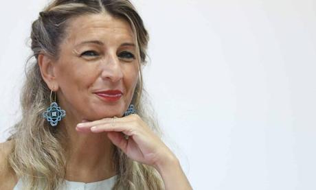 Yolanda Díaz asegura que volverá a subir el SMI este año por la inflación