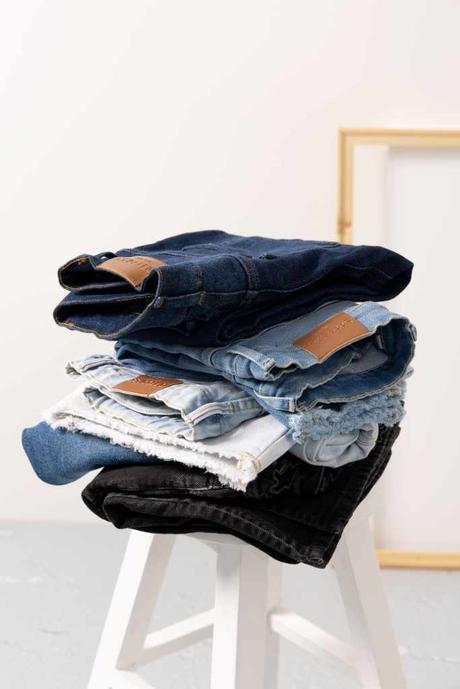 Dona tu denim, offcorss busca alargar el ciclo de vida de estas prendas a favor del medio ambiente
