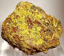 Cacoxenita