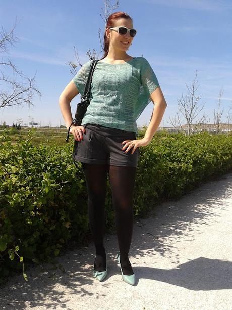 BAJO EL SOL DE ABRIL