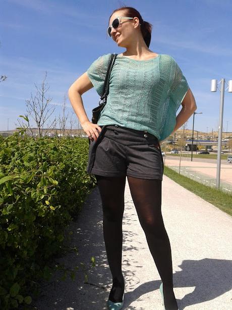 BAJO EL SOL DE ABRIL