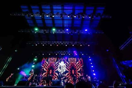 (Video) Julión Álvarez revienta el Teatro del Pueblo en la FENAPO (Video) Julión Álvarez revienta el Teatro del Pueblo en la FENAPO