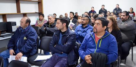 Personal de Vialidad se capacitó en gestión de residuos especiales Personal de Vialidad se capacitó en gestión de residuos especiales
