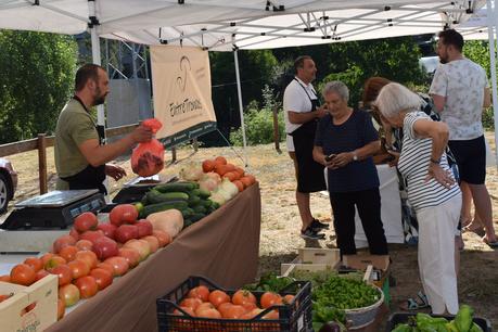 La feria 'Apostando por el Bierzo, Naturalmente' deja buen sabor de boca en Quintana de Fuseros 1