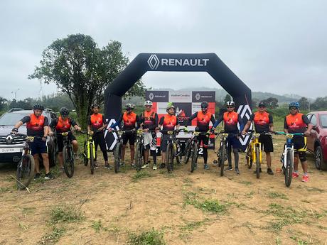 RENAULT AUSPICIO COMPETENCIA DE CICLISMO “MTB CALCETA RACE” RENAULT AUSPICIO COMPETENCIA DE CICLISMO “MTB CALCETA RACE”