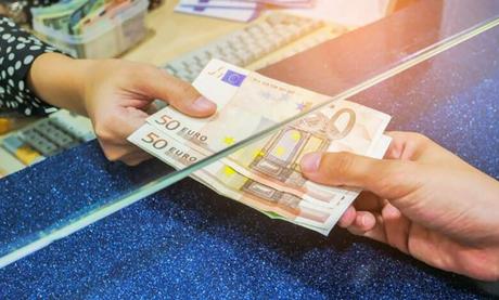 El Banco de España alerta sobre los riesgos de los créditos rápidos