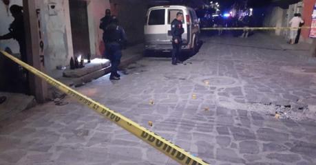 Balean a cuatro personas en Villa de Pozos