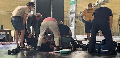 Estado-cloaca, estado neofranquista.