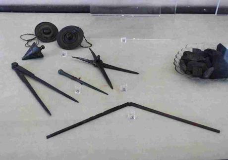 Instrumental romano en el Arqueológico de Nápoles