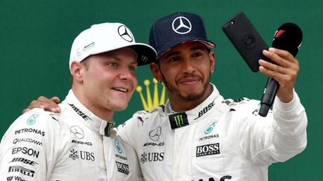 06.-Hamilton&Mercedes-Bottas.jpg