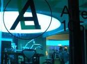 Cierra emisora ​​independiente aire libre ciudad méxico