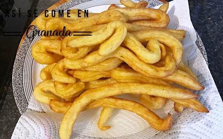 Aperitivo de patatas con parmesano