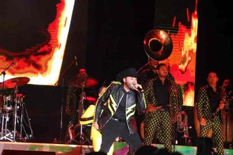 Gerardo Ortiz conquista el Teatro del Pueblo de la FENAPO 2022 Gerardo Ortiz conquista el Teatro del Pueblo de la FENAPO 2022