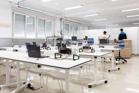 Actiu: La «vuelta al cole» trae un nuevo modelo de aula, flexible y conectada