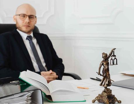 ¿Cuánto cuesta un abogado sin seguro? ¿Cuánto cuesta un abogado sin seguro?