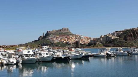 Castelsardo, en el norte de Cerderña. Foto: Gianni Careddu / Wikipedia