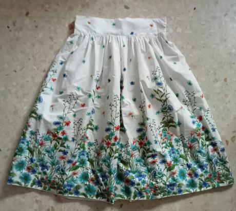 SENCILLAS, PERO MUY FAVORECEDORAS.