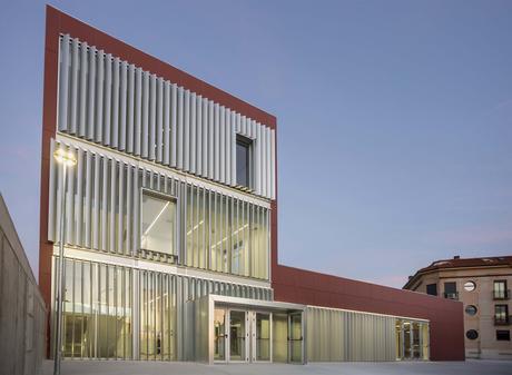 El Edificio de Usos Múltiples de Bargas (Toledo), premio ‘Mejor obra nueva otros usos’ del COACM