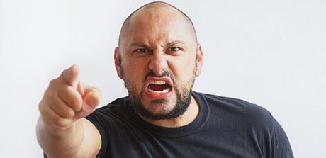 Cuando explotas y cargas contra todos.