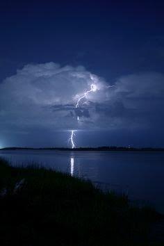 (Recopilación) Yo Escribo 52 Historias Semanas 31 y 32 by Varios Autores