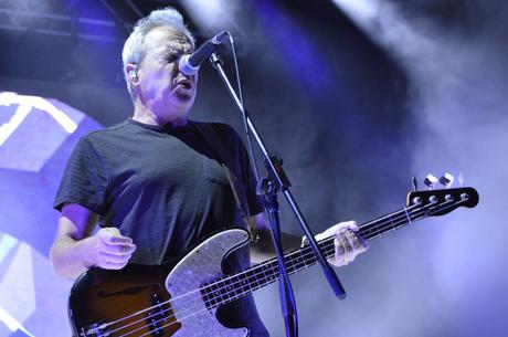 Hombres G triunfan en Ponferrada con sus grandes éxitos que el auditorio de Ponferrada coreó al unísono 54 Hombres G triunfan en Ponferrada con sus grandes éxitos que el auditorio de Ponferrada coreó al unísono 54