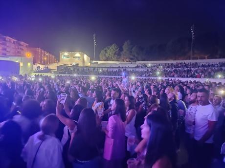 Hombres G triunfan en Ponferrada con sus grandes éxitos que el auditorio de Ponferrada coreó al unísono 37 Hombres G triunfan en Ponferrada con sus grandes éxitos que el auditorio de Ponferrada coreó al unísono 37