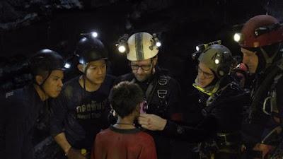 13 VIDAS (THIRTEEN LIVES) (Reino Unido, 2022) Drama, Biográfico, Catástrofes