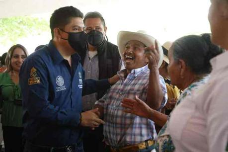 Anuncia Gallardo construcción de dos carreteras en la zona huasteca