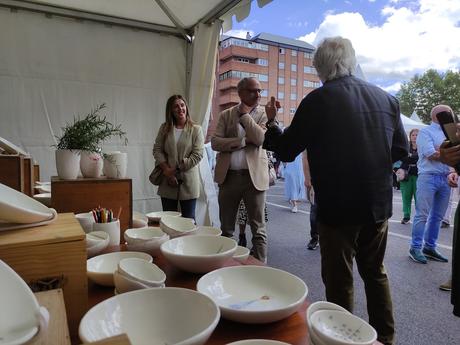 La feria de la Cerámica y Embarrarte 2022, abren al público en el parking de Obispo Osmundo 5