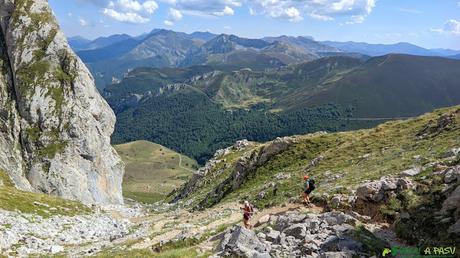 Bajando por la Canal de Pedabejo