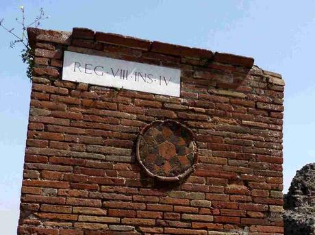 Simetrías en las teselaciones de Pompeya